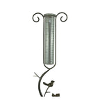 Pluviomètre avec cadre en métal blanc antique et cylindre en verre, échelle de mesure 1-17 mm, hauteur 133 cm