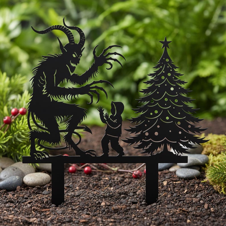 Pieu de jardin Krampus en métal, décoration d'arbre de Noël sombre, art de jardin pour adulte