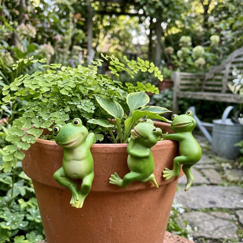 Grenouille suspendue en résine pour jardinière, ornement de pot de fleurs, décoration d'intérieur et d'extérieur pour jardin de fées