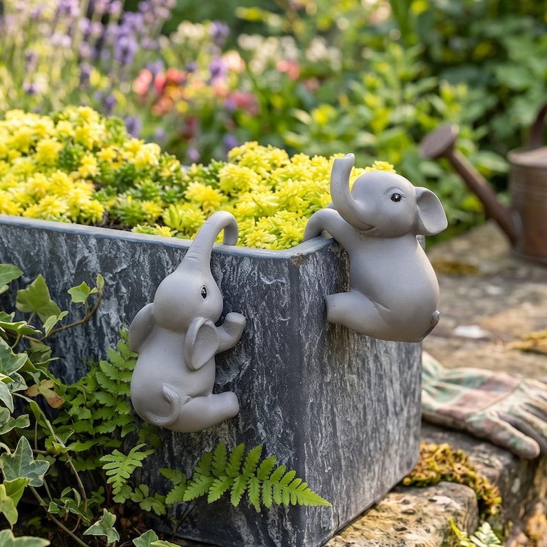 2 Pièces Éléphant Pot Hugger Figurine Résine, Décoration de Bord de Pot de Fleurs pour Jardin Intérieur et Extérieur, Cadeau pour Amateurs de Plantes