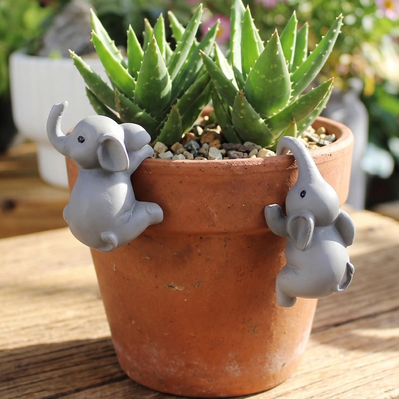 2 Pièces Éléphant Pot Hugger Figurine Résine, Décoration de Bord de Pot de Fleurs pour Jardin Intérieur et Extérieur, Cadeau pour Amateurs de Plantes
