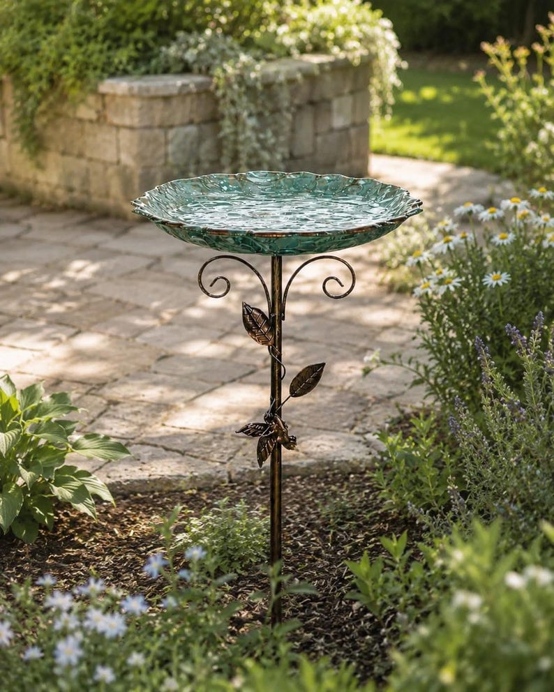 Bain d'oiseaux en métal avec piquet, bol d'eau pour jardin, pelouse, terrasse, parc, vert