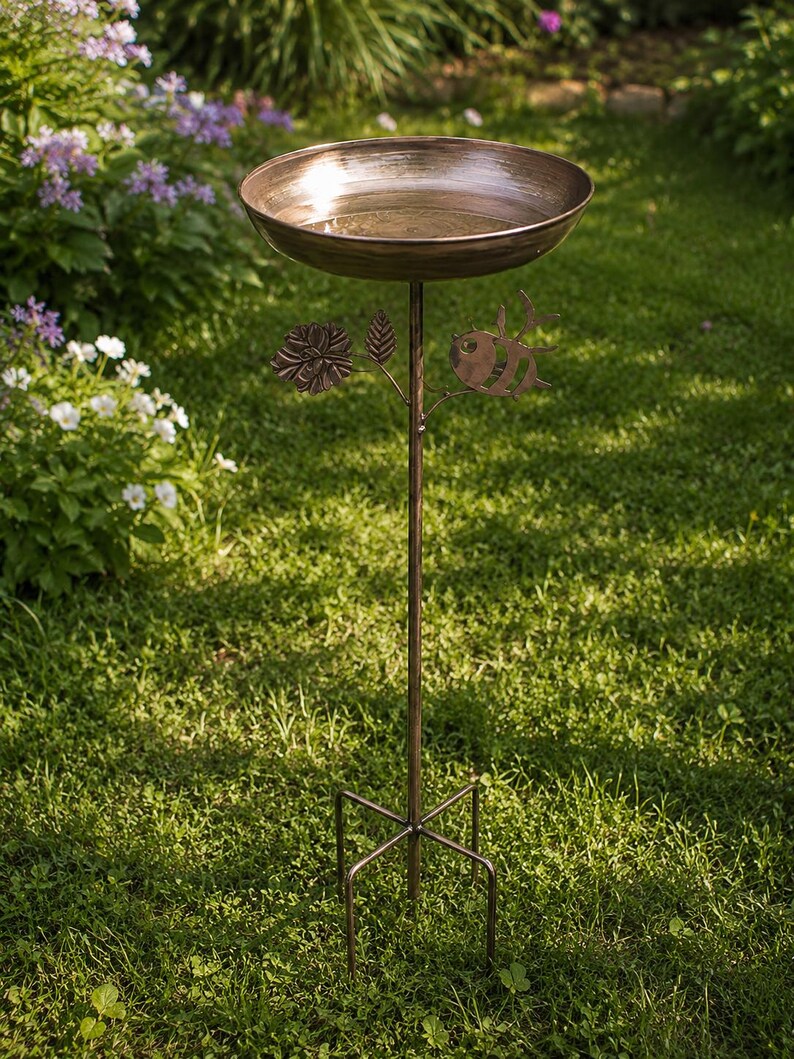 Bain d'oiseaux en cuivre antique avec piquet, mangeoire pour oiseaux, décoration de jardin avec abeilles, 76 cm