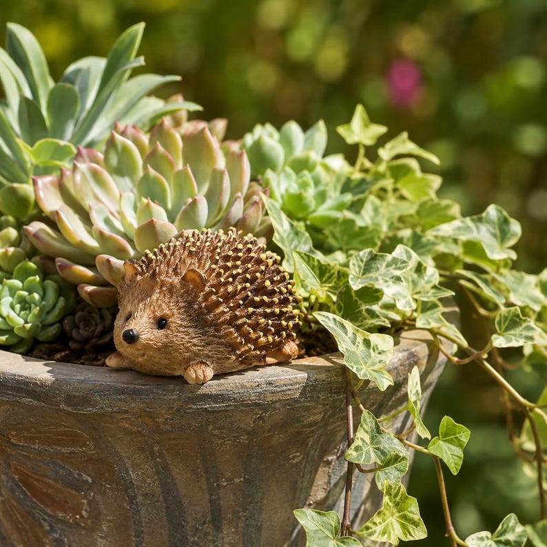 Mini Hérisson en Résine, Décoration Jardin Féérique, Ornement Bonsaï, Accessoire Micro-Paysage Forestier