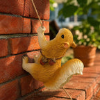 Écureuil grimpant décoratif en résine pour jardin, statuette suspendue 10 cm